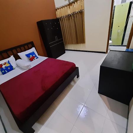 999 Khs 2 Homestay Ketapang  Dış mekan fotoğraf