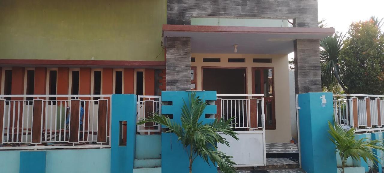 999 Khs 2 Homestay Ketapang  Dış mekan fotoğraf