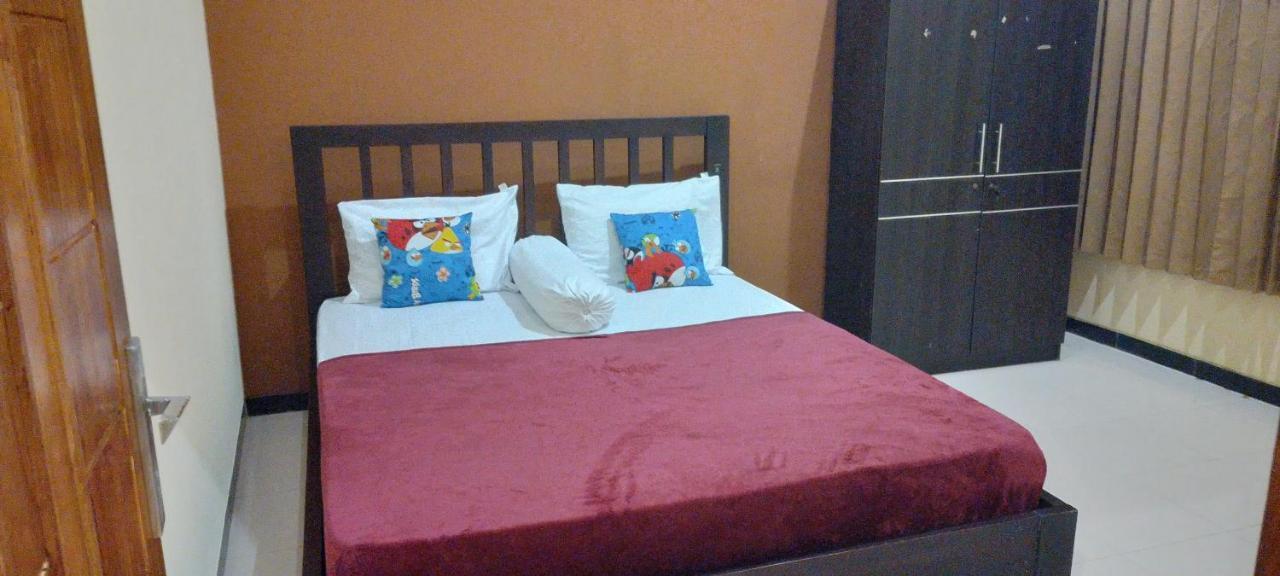 999 Khs 2 Homestay Ketapang  Dış mekan fotoğraf