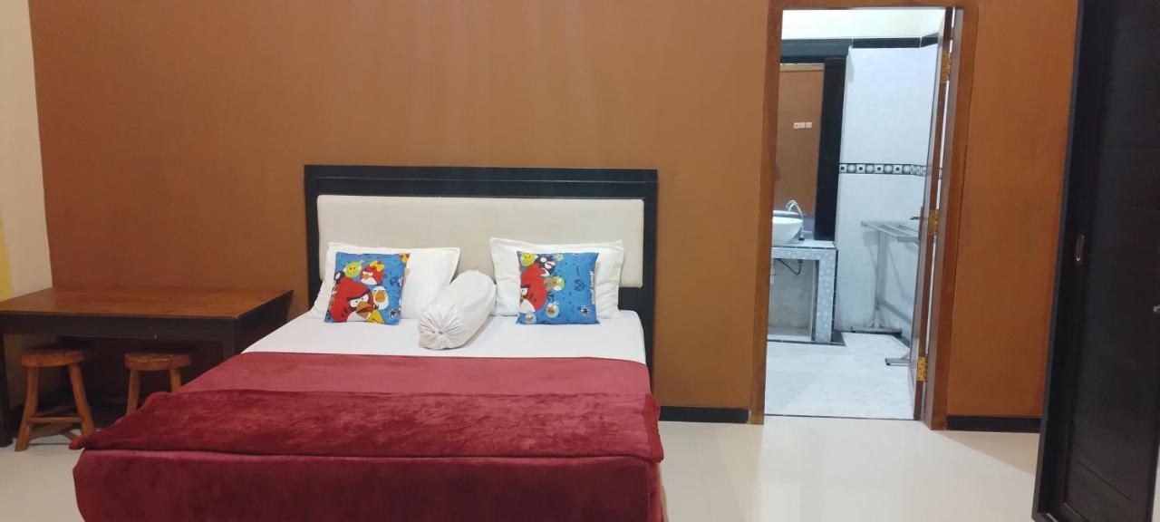 999 Khs 2 Homestay Ketapang  Dış mekan fotoğraf