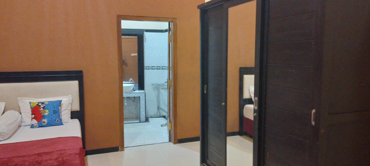 999 Khs 2 Homestay Gilimanuk Dış mekan fotoğraf