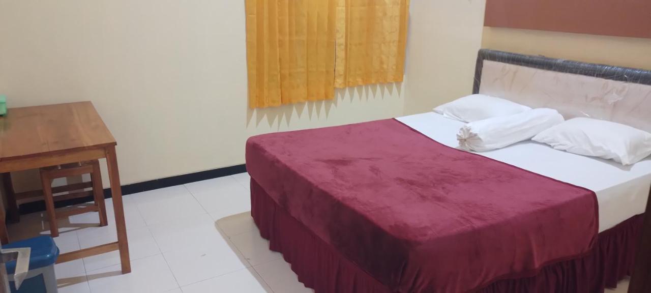 999 Khs 2 Homestay Ketapang  Dış mekan fotoğraf