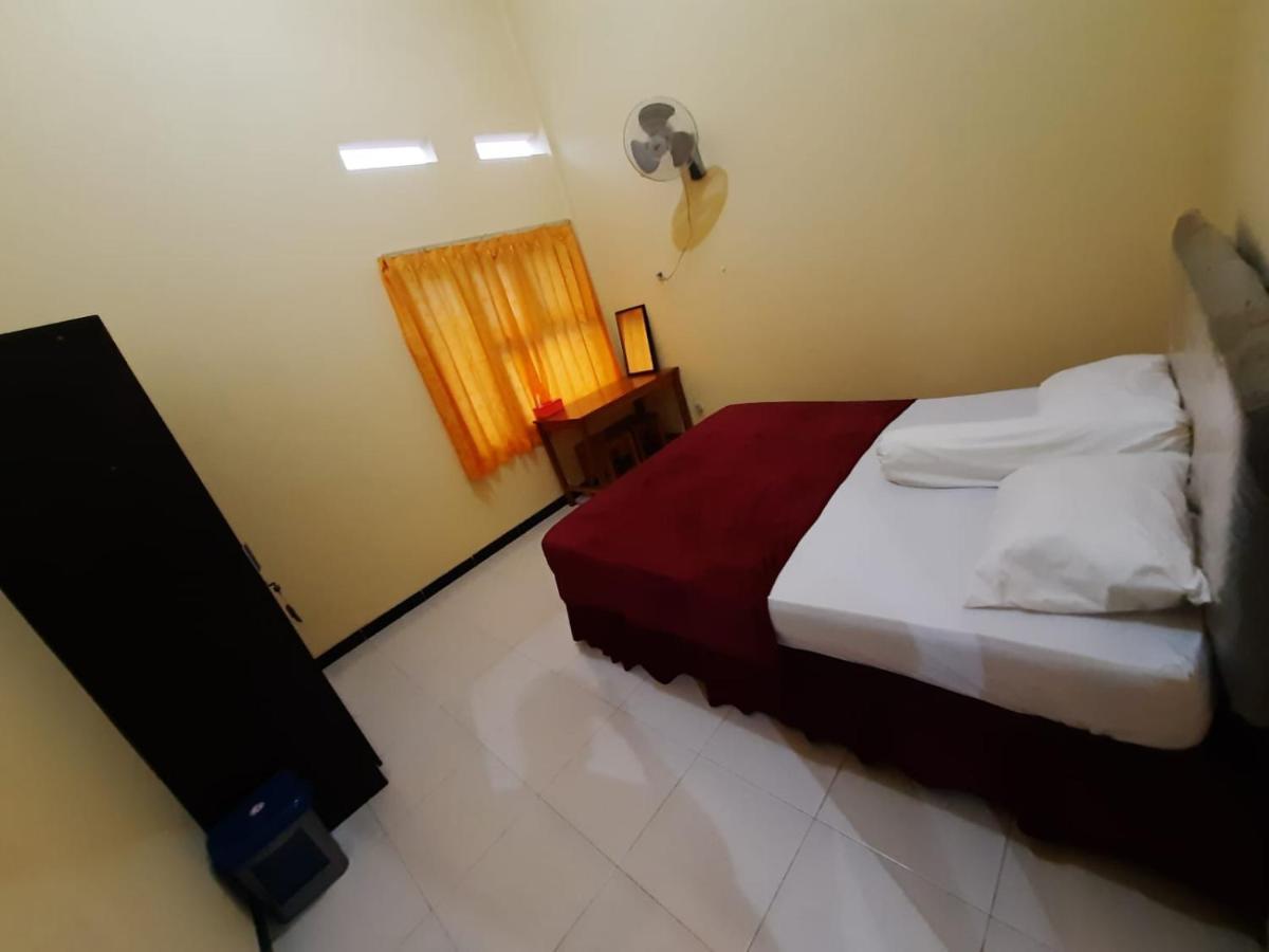 999 Khs 2 Homestay Ketapang  Dış mekan fotoğraf