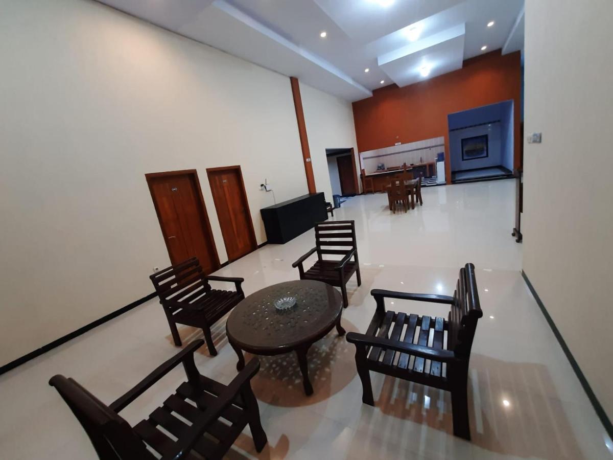 999 Khs 2 Homestay Ketapang  Dış mekan fotoğraf