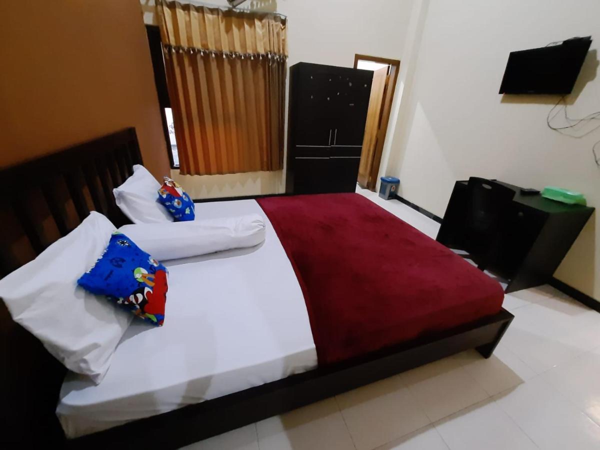 999 Khs 2 Homestay Ketapang  Dış mekan fotoğraf