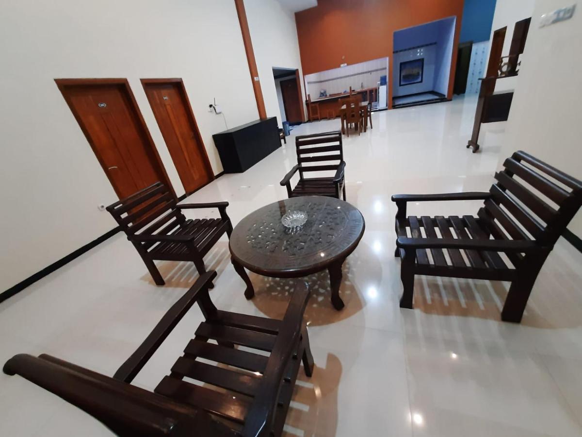 999 Khs 2 Homestay Ketapang  Dış mekan fotoğraf