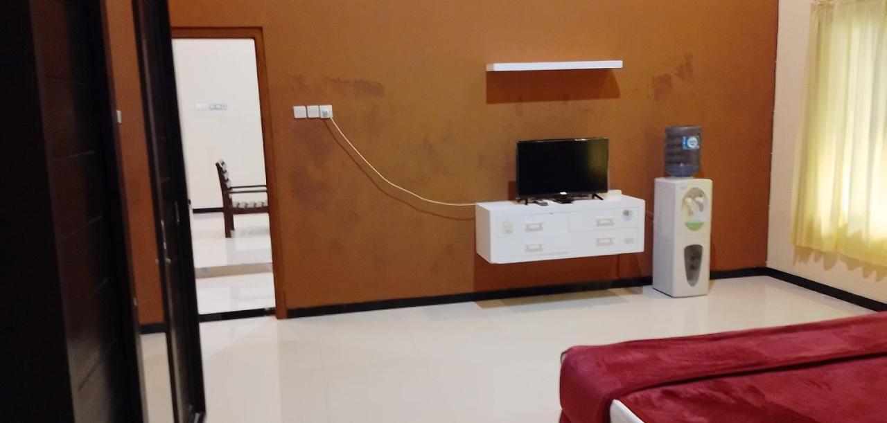 999 Khs 2 Homestay Gilimanuk Dış mekan fotoğraf